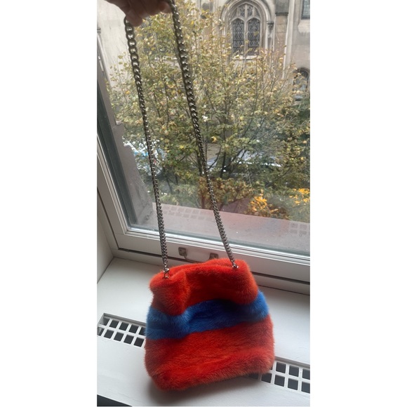 NWOT Genuine Mink Fur Crossbody Bag w/ Detachable Chain Strap & Leather Bottom - Picture 8 of 8